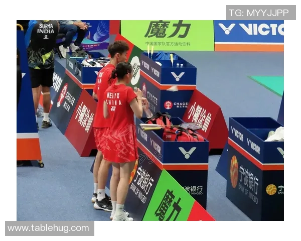 上海羽毛球队在选拔赛中以61分稳居积分榜首位 上海羽毛球队在选拔赛中以61分稳居积分榜首位