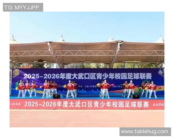 得心冠足球明星助力青少年成长与梦想启航的精彩旅程